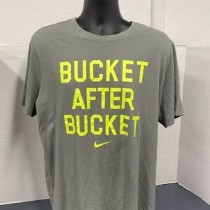 Nike Men's Dri-Fit "Bucket After Bucket" Gray Short Sleeve T-Shirt Size XL